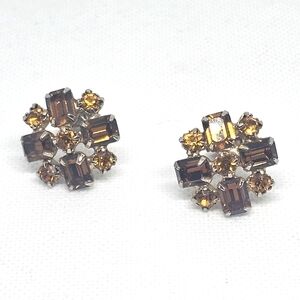 Unique,Sunning,Vintage Grossular Garnet & Rhinestones Clip On Earrings.